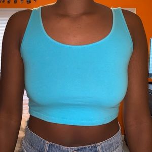 crop top